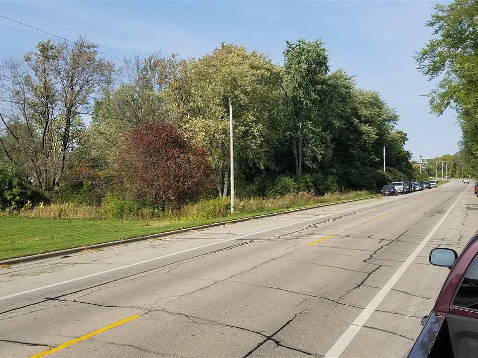 2nd image of 3618 Portage Road #5