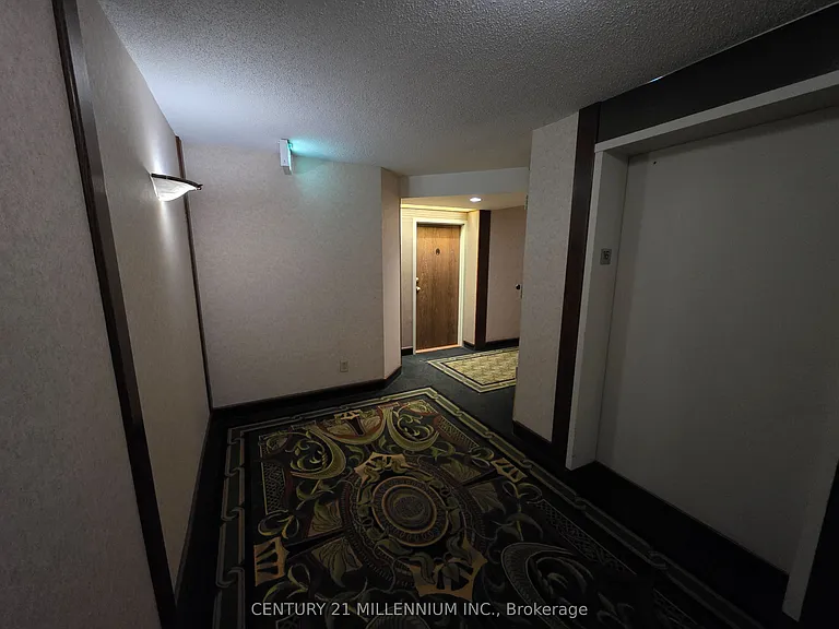 26 Hanover Rd #1605 — Photo 38