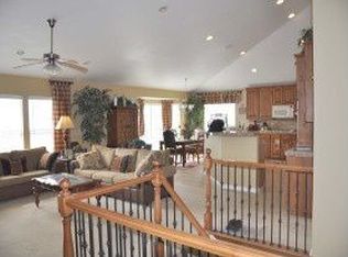 551 W Bullriver Rd, Lehi, UT 84043