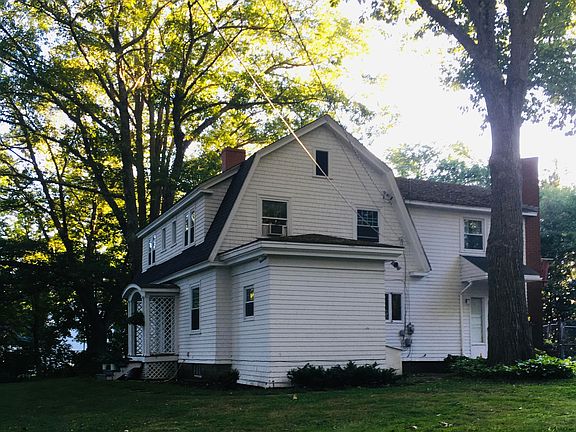 2nd image of 188 Main Road N