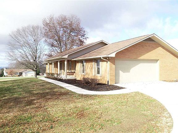 5th image of 1203 Hill Dr