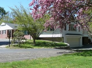 138 Harding St, Medfield, MA 02052