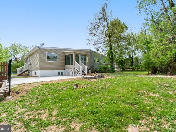 4534 Old Court Rd, Baltimore, MD 21208