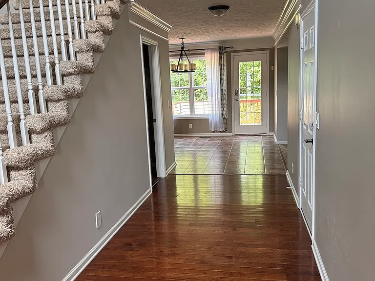 652 Winding Bluff Way — Photo 29