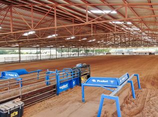 1824 Nutt Grove Ct, Granbury, TX 76049