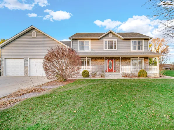 3584 W Kozak Dr, Wheatfield, IN 46392