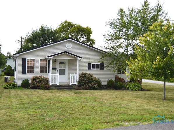 395 Garfield Ave, Kenton, OH 43326
