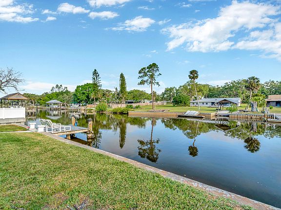 4th image of 9314 River Cove Dr