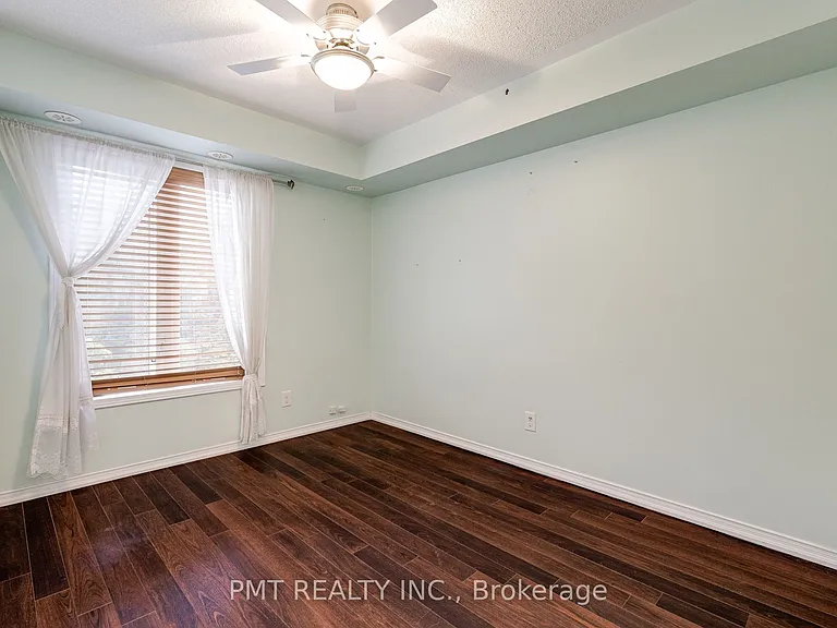 671 Warden Ave #29B — Photo 16