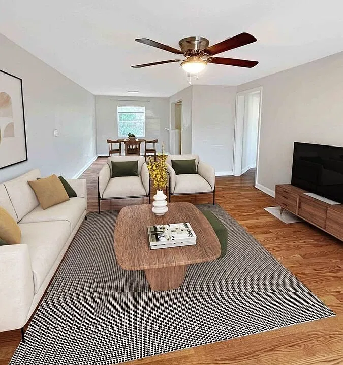 7389 Oneida Dr