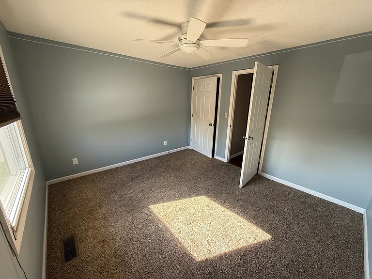 575 Monticello Ave #A — Photo 22