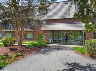 575 Broad St UNIT 204, Weymouth, MA 02189