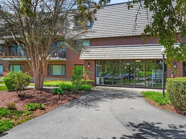 575 Broad St Unit 204, Weymouth, MA 02189