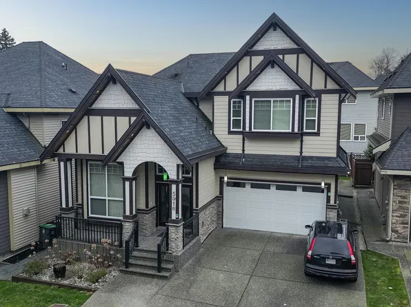 5916 139th St, Surrey, BC V3X 0G6
