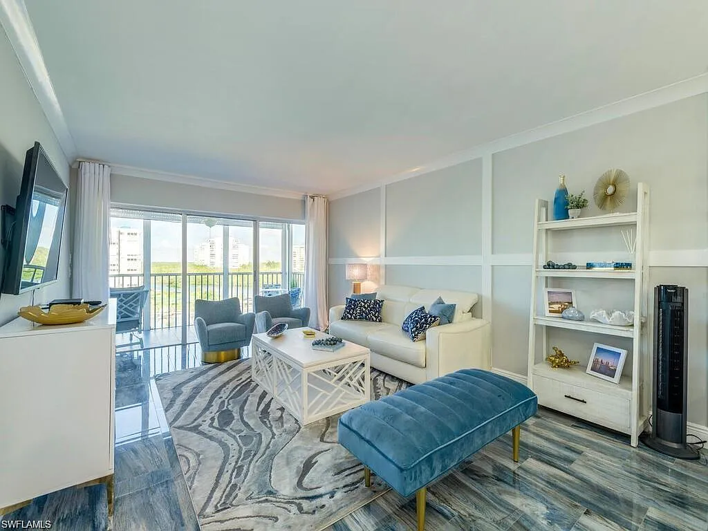 1 bed, 1.0 bath, 800 sqft, $7,000 — Photo 3
