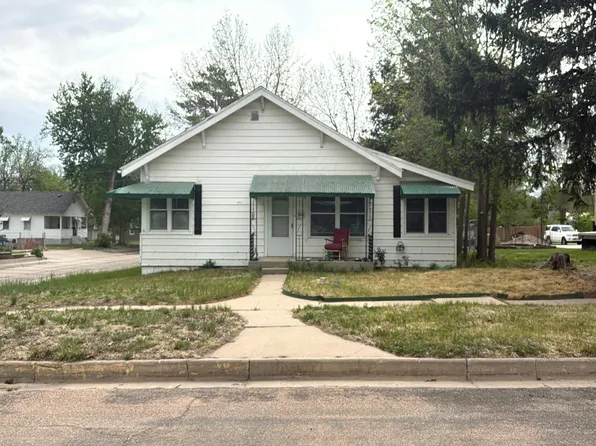 206 S Washington Ave, Haxtun, CO 80731