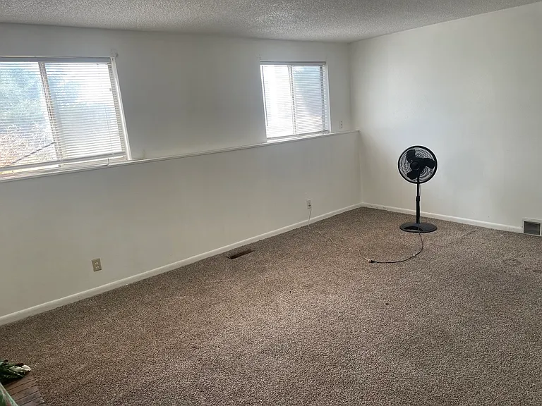 118 N Orchard Dr #1 — Photo 10