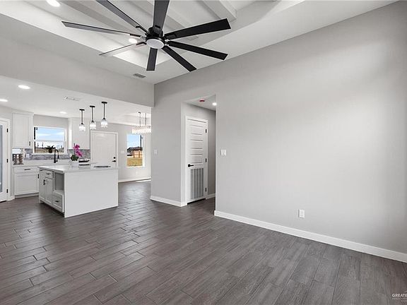 3rd image of 2268 Tuscany Rd