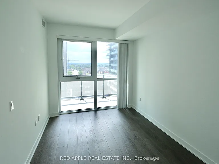 75 Oneida Cres #612 — Photo 7