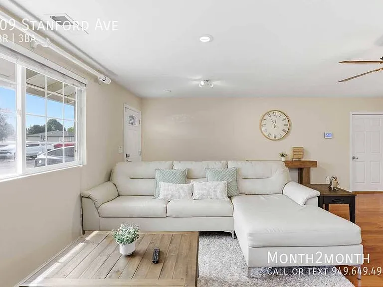 609 Stanford Ave — Photo 3