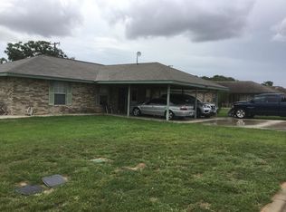 1052 Long St UNIT A, Pleasanton, TX 78064