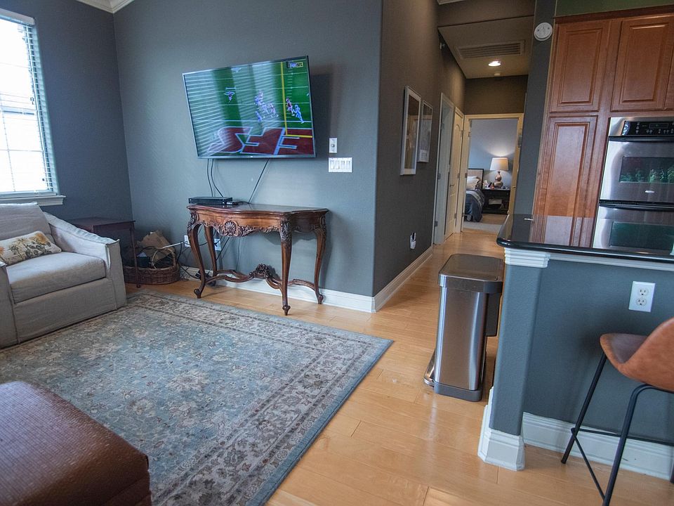 Open concept from kitchen to living room