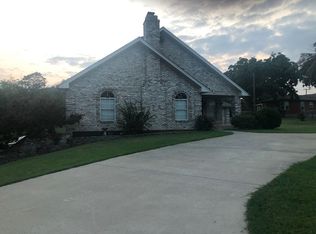 829 Cook Dr, Grand Prairie, TX 75050