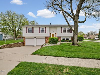 1513 Eastland Dr, Oregon, OH, 43616