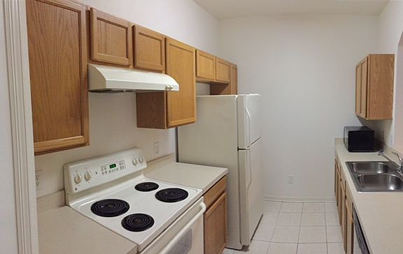 4th image of 6100 Stevenson Dr Unit 303