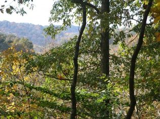1199 Green Valley Dr, Ashland City, TN 37015