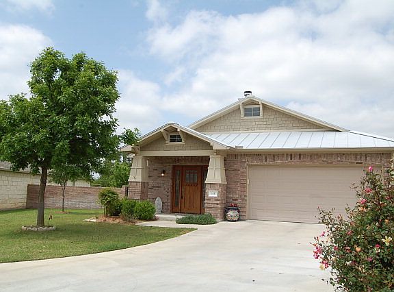 2nd image of 115 Riley Ln