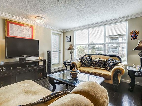2nd image of 10707 139th St #324