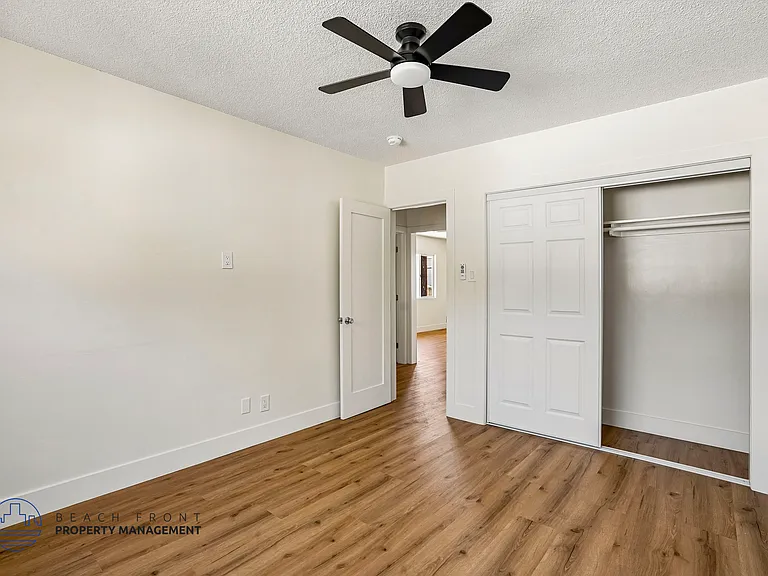 2216 W Wardlow Rd — Photo 10