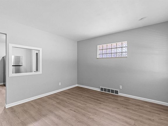 2nd image of 4840 Pennsylvania Ave