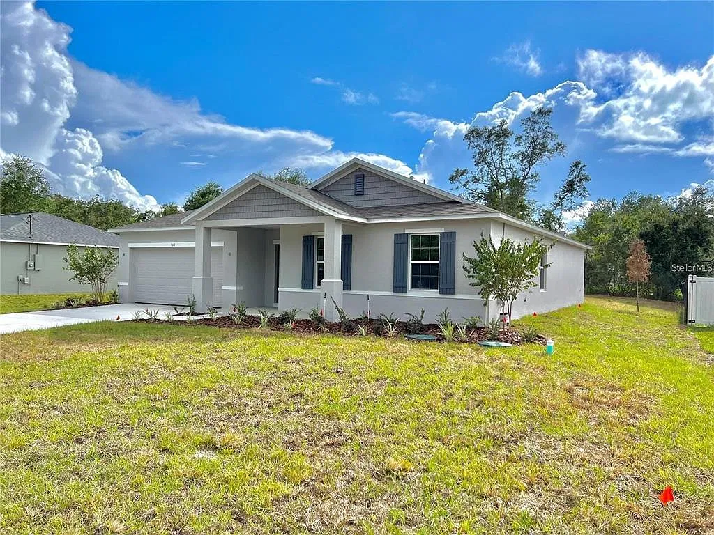 4 bed, 2.0 bath, 1867 sqft, $2,500 — Photo 3