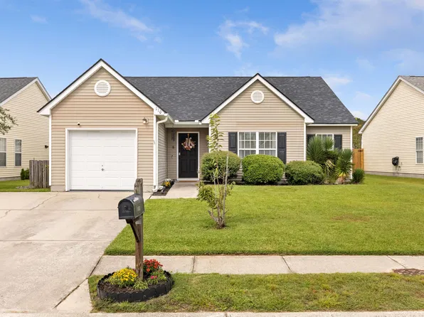 110 Delafield Dr, Summerville, SC 29483