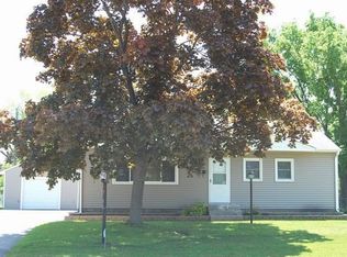 5524 Judy Ln, Brooklyn Center, MN 55430