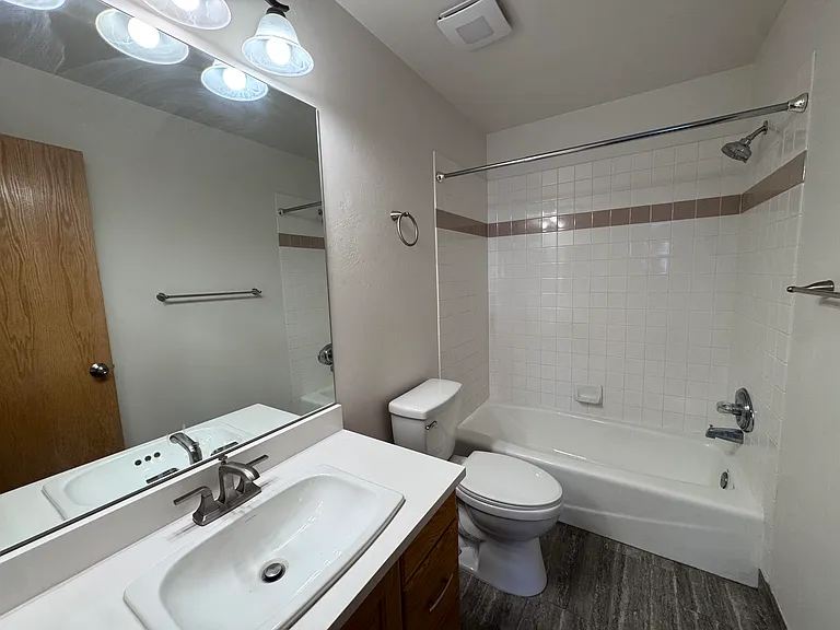 1000 Homestead Dr #15 — Photo 11