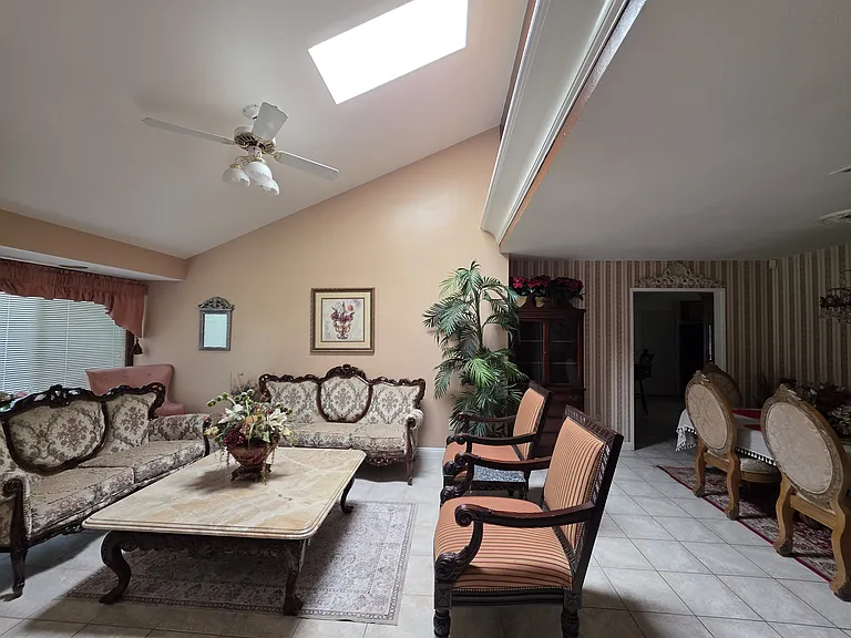 3154 Valaria Dr — Photo 12