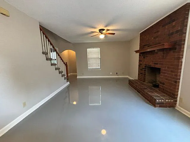 645 Lilly Ln — Photo 11