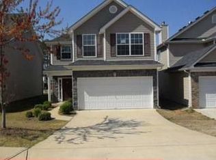 11251 James Madison Dr, Hampton, GA 30228