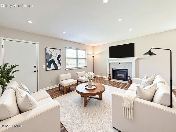 5th image of 516 Spring Rd APT 113