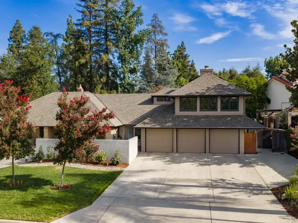 2882 W Cromwell Ave, Fresno, CA 93711