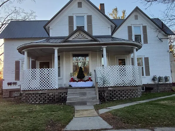 234 Wright St, Cadillac, MI 49601