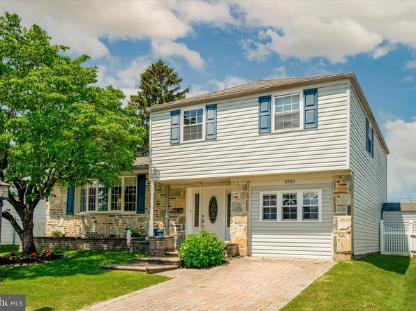 9720 Beacon Rd, Philadelphia, PA 19115