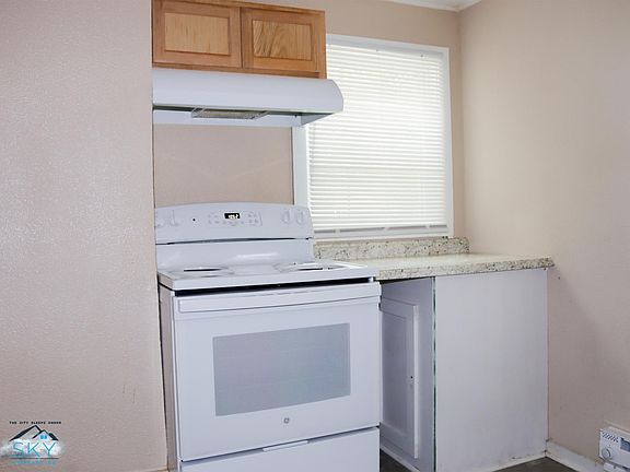 3rd image of 309 Plum St