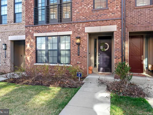 7509 Sawyer Farm Way Unit 2002, McLean, VA 22102