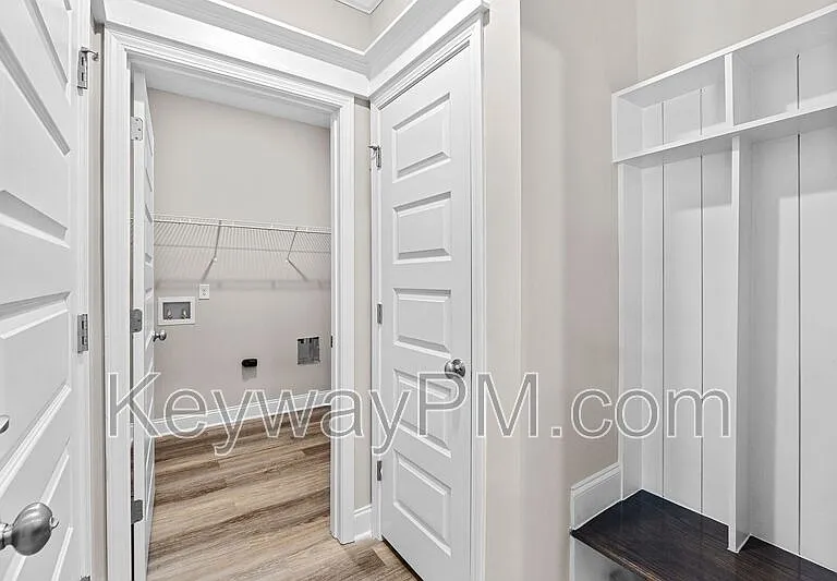2103 Denmark Ave SE — Photo 5