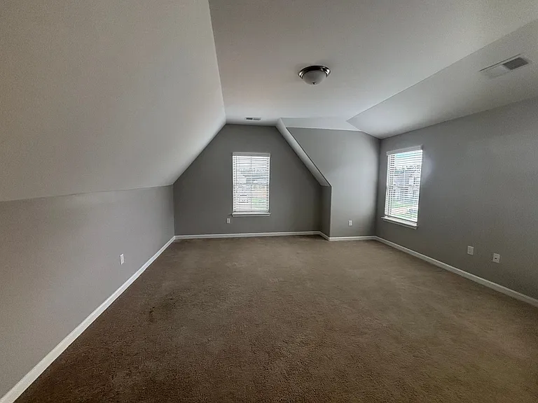 340 Chesnut Ridge Cv — Photo 55