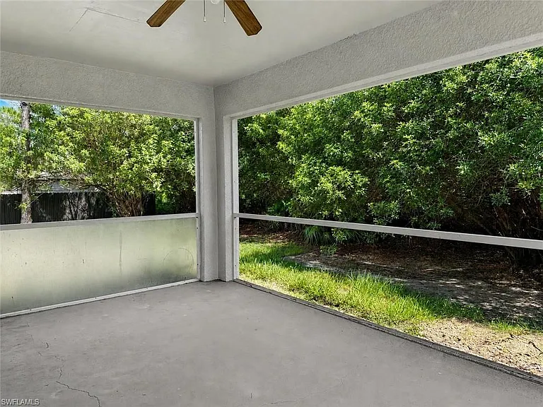 1407 W 10th St — Photo 13
